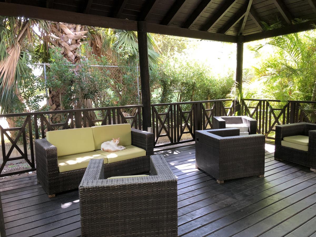 Brownes Condominium 1 Bridgetown Bagian luar foto