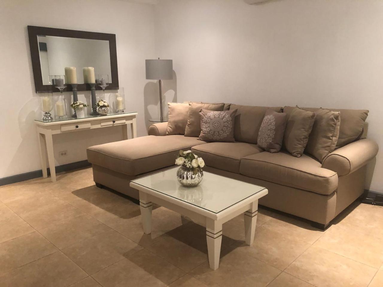 Brownes Condominium 1 Bridgetown Bagian luar foto